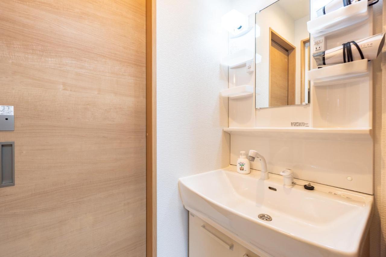 Tsukiyume - House With Parking, 10mins To Usj, Tennoji, Namba *