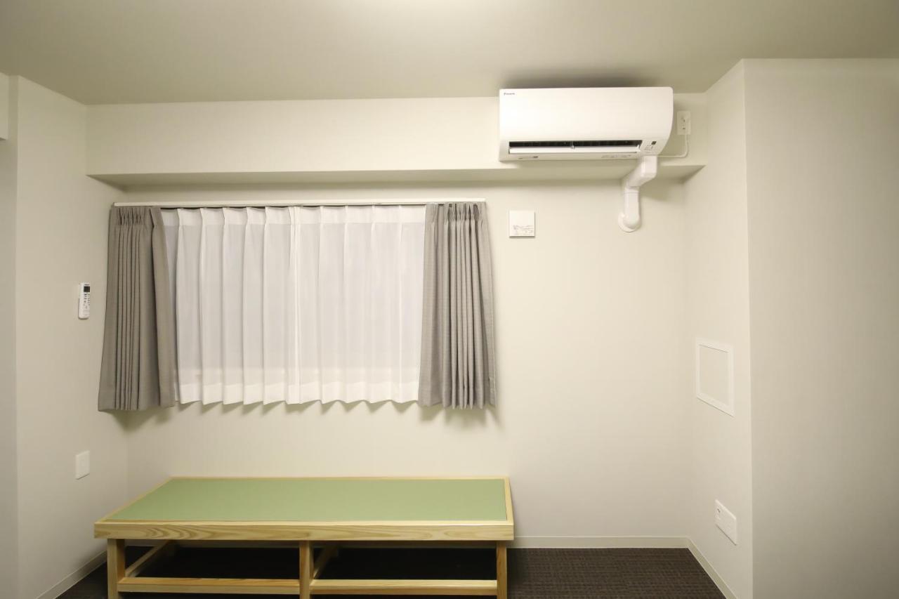 Apartment Takuto Hommachi West *