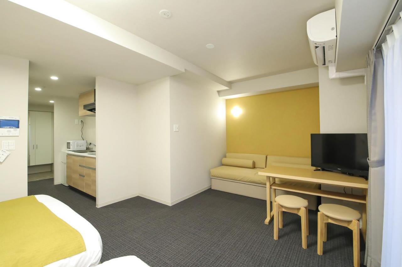 Takuto Hommachi West Apartment