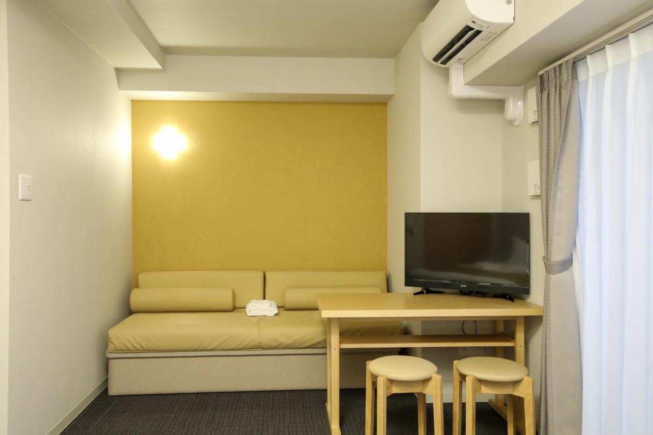 Apartment Takuto Hommachi West *