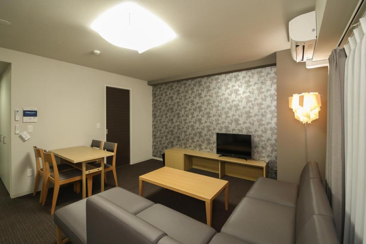 Apartment Takuto Hommachi West