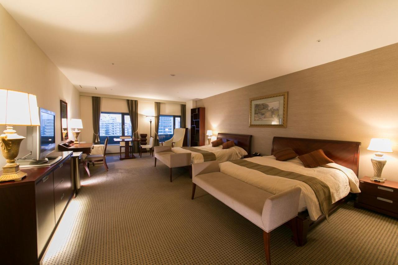 Nakanoshima Plaza Hotel 3*