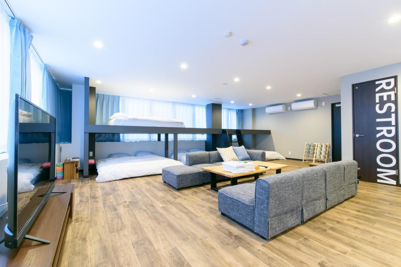 Apartment Black Gate日本橋 Osaka