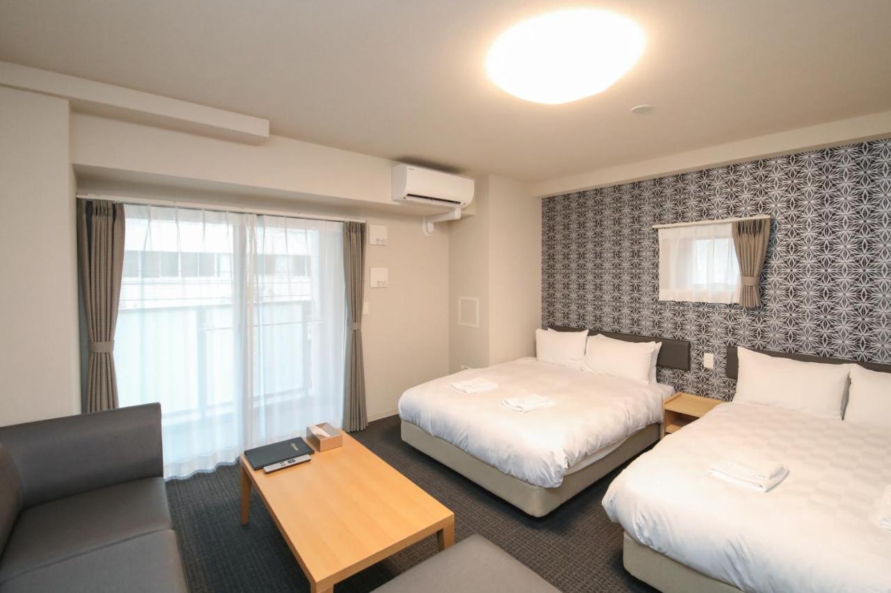 Apartment Takuto Hommachi West *
