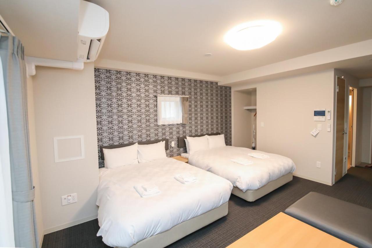 Apartment Takuto Hommachi West *