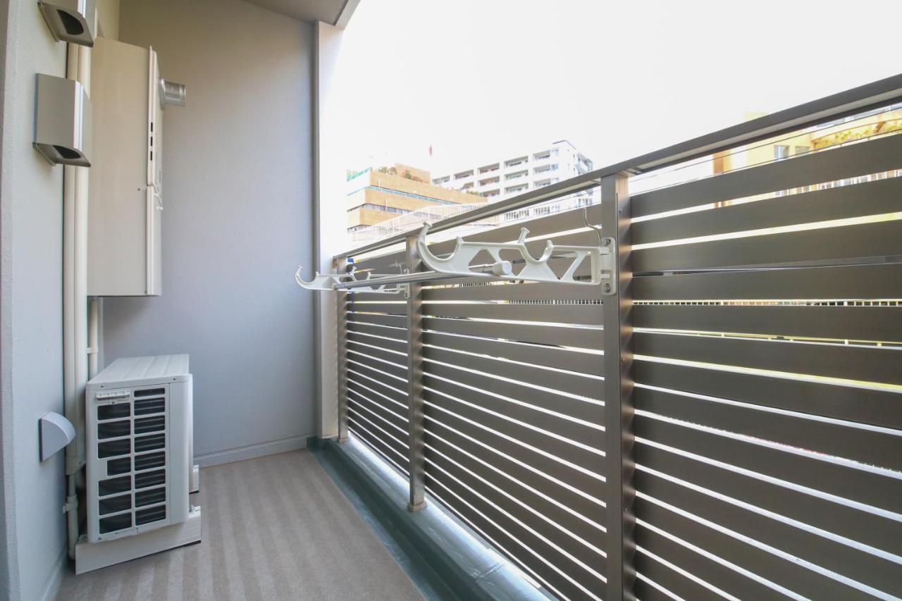 Takuto Hommachi West Apartment