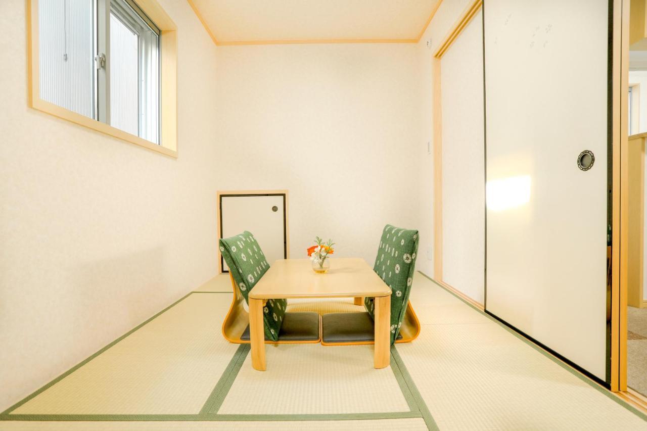Zenith's House * Osaka
