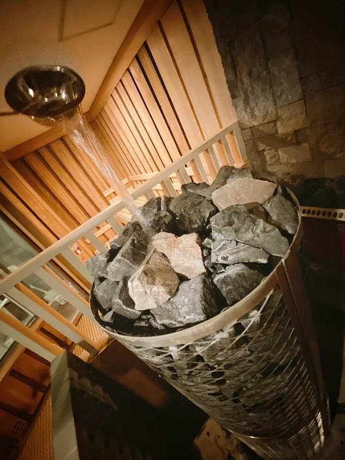 Sauna & Capsule Amza Osaka