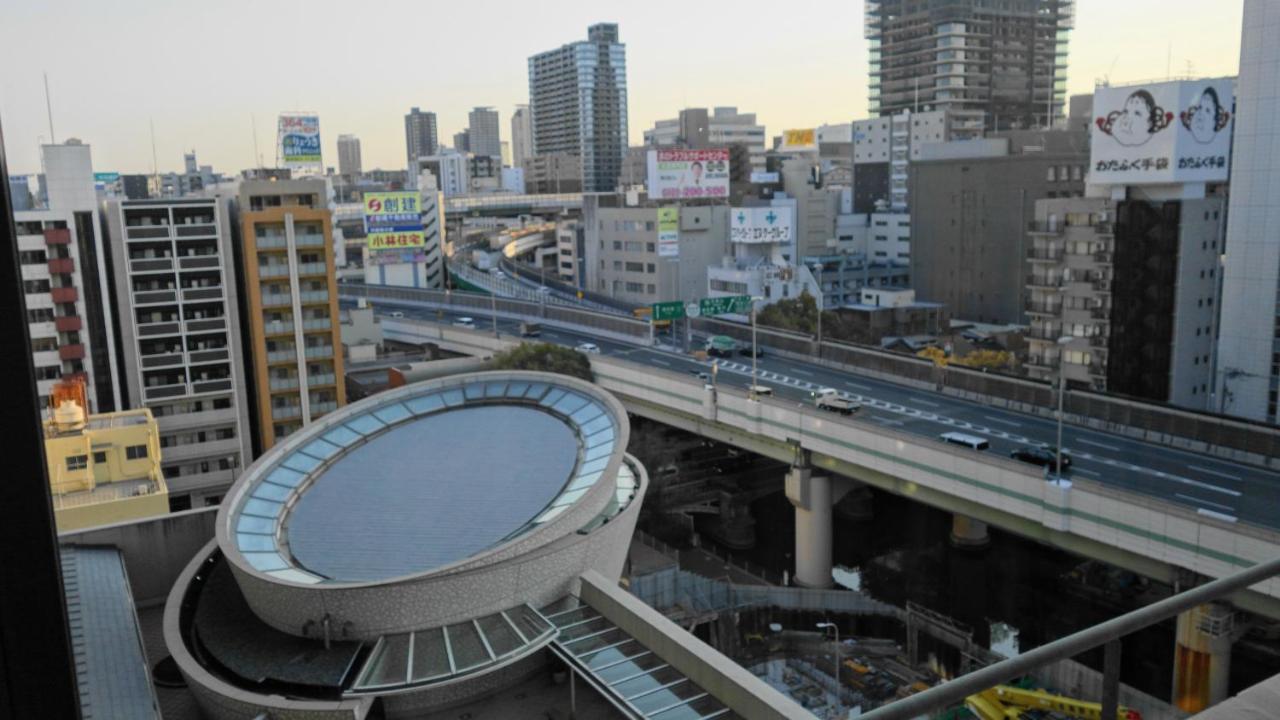 Plaza Osaka