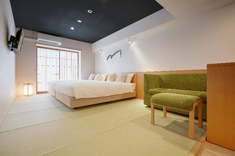 Residential Hare Shin-osaka Hotel 3*
