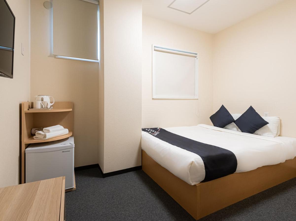 Hotel Oyo Plaza In Namba Minami Osaka