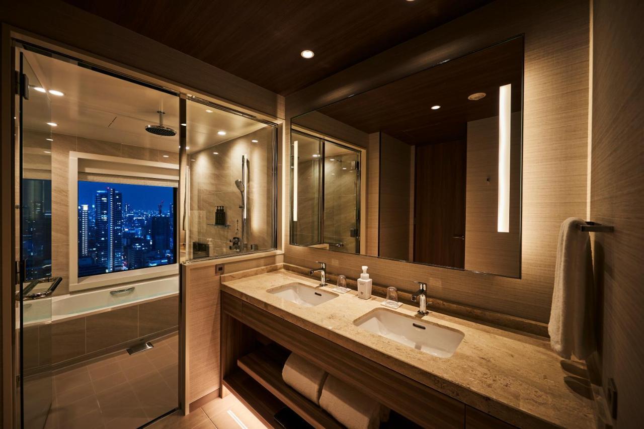 The Royal Park Iconic Midosuji Hotel 5*