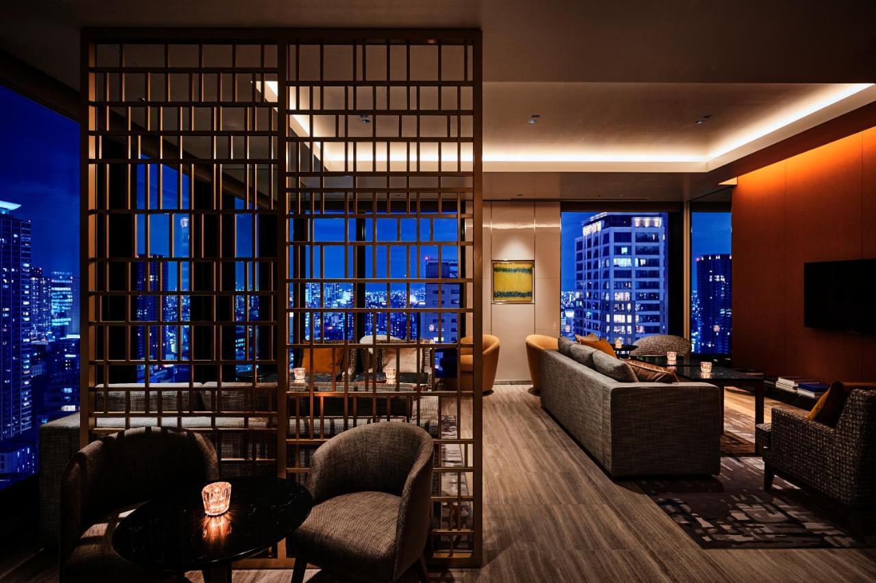 The Royal Park Iconic Midosuji Hotel