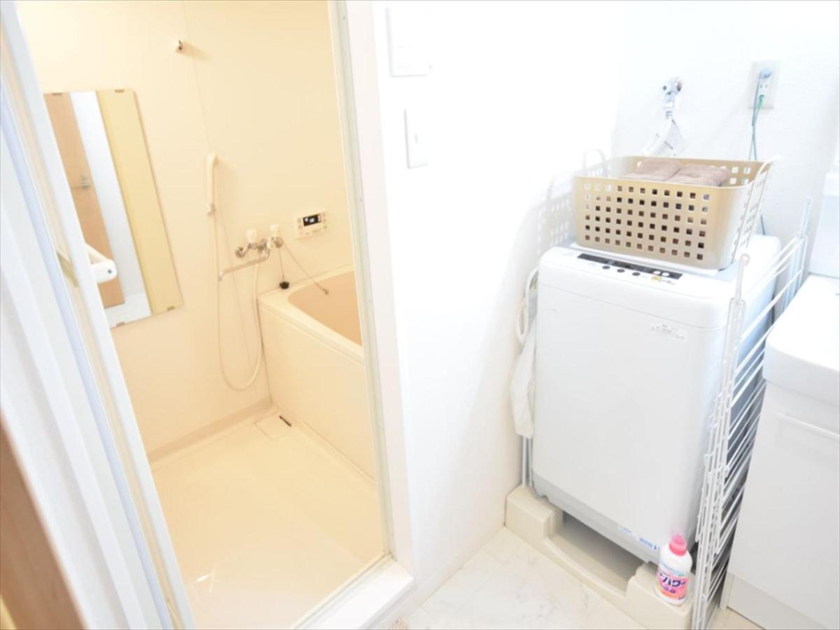 Apartment Nippombashi Kaikan 605