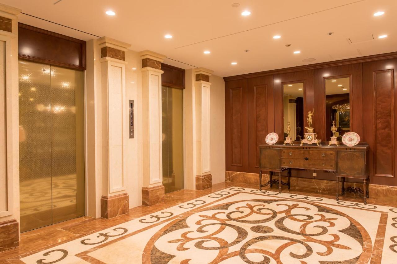 Ip - Imperial Palace Group Hotel
