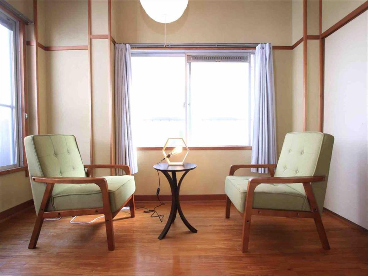 Apartment Goraku Shinfu-kae