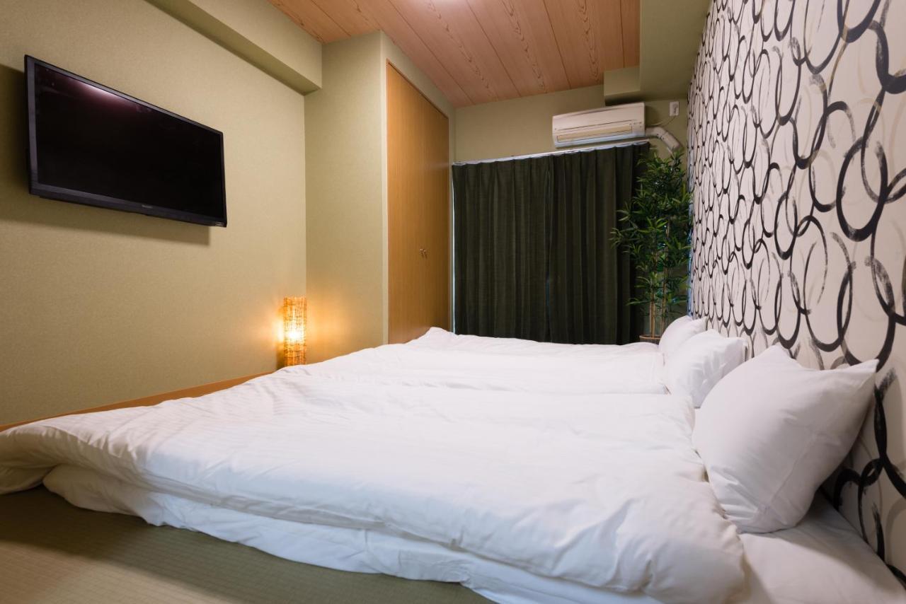 Krehl Minamihorie Condominium 3*