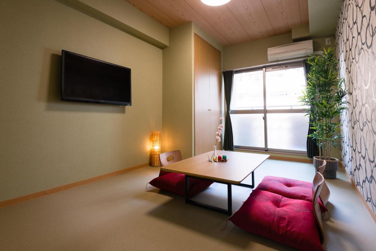 Krehl Minamihorie Condominium 3*
