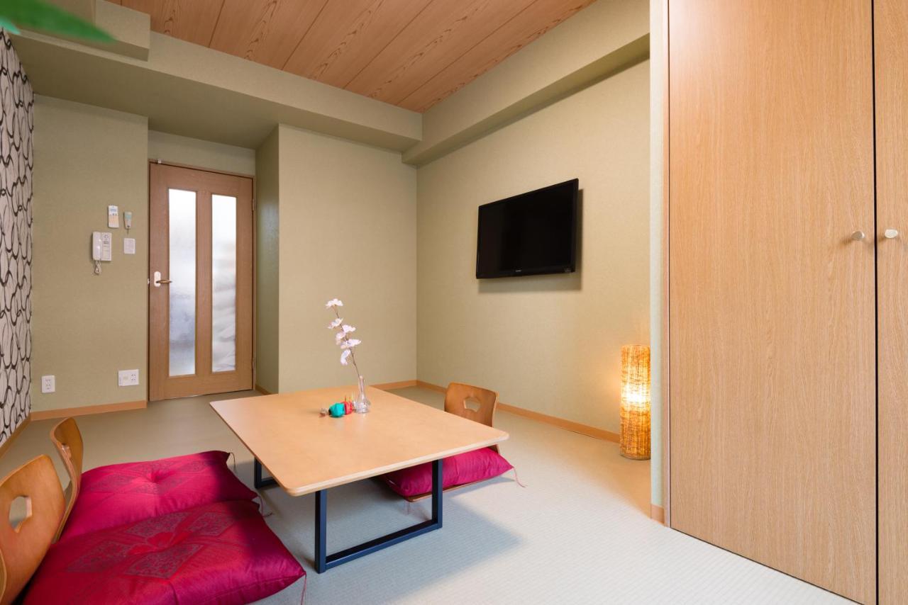 Krehl Minamihorie Condominium Osaka