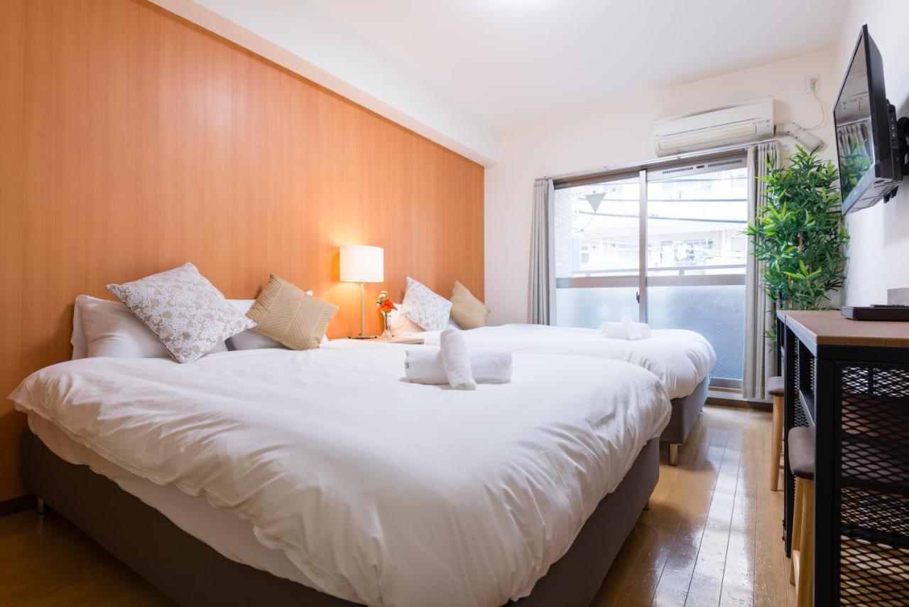 Krehl Minamihorie Condominium 3*