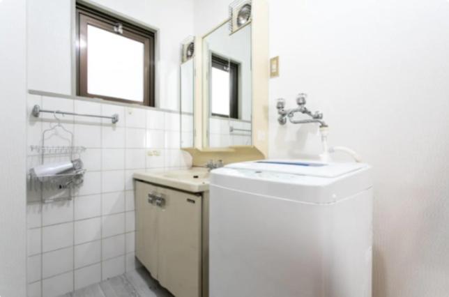 Secret House - 2 Min To Fuse Station - Apartment