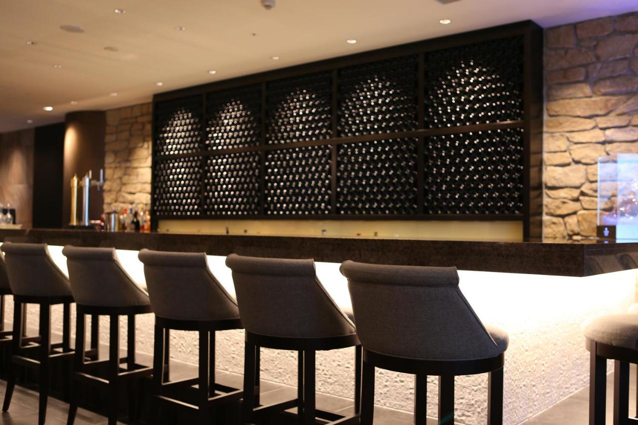 Quintessa Bay Hotel Osaka