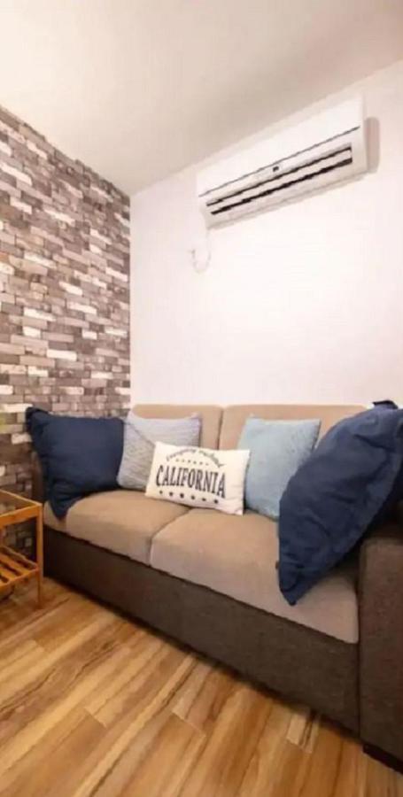 Private House Chidoribashi