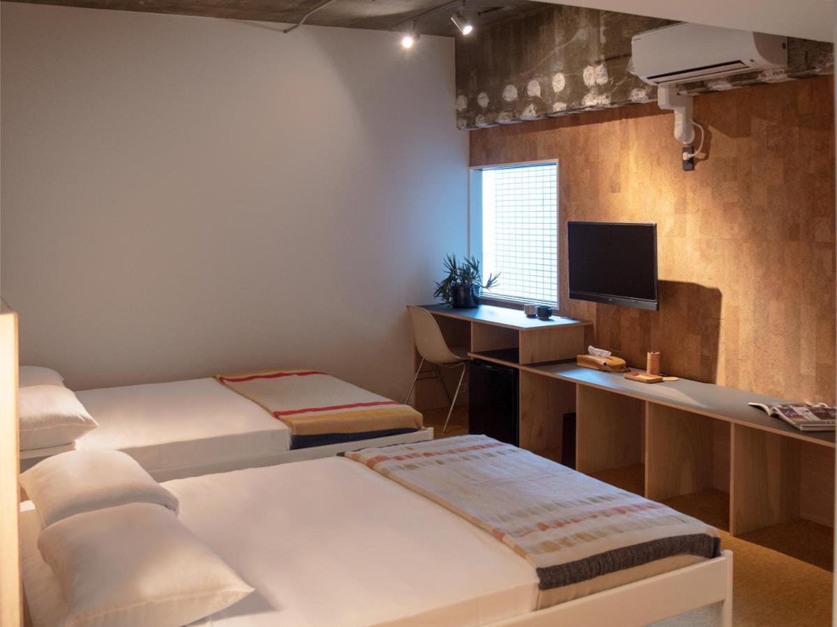 Aparthotel Earthmans Amemura 3*
