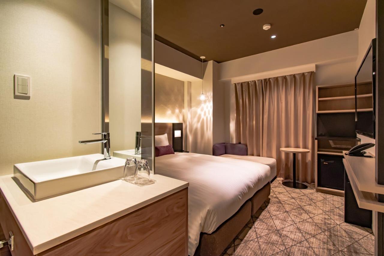 Hotel Vista Premio Hommachi 4*