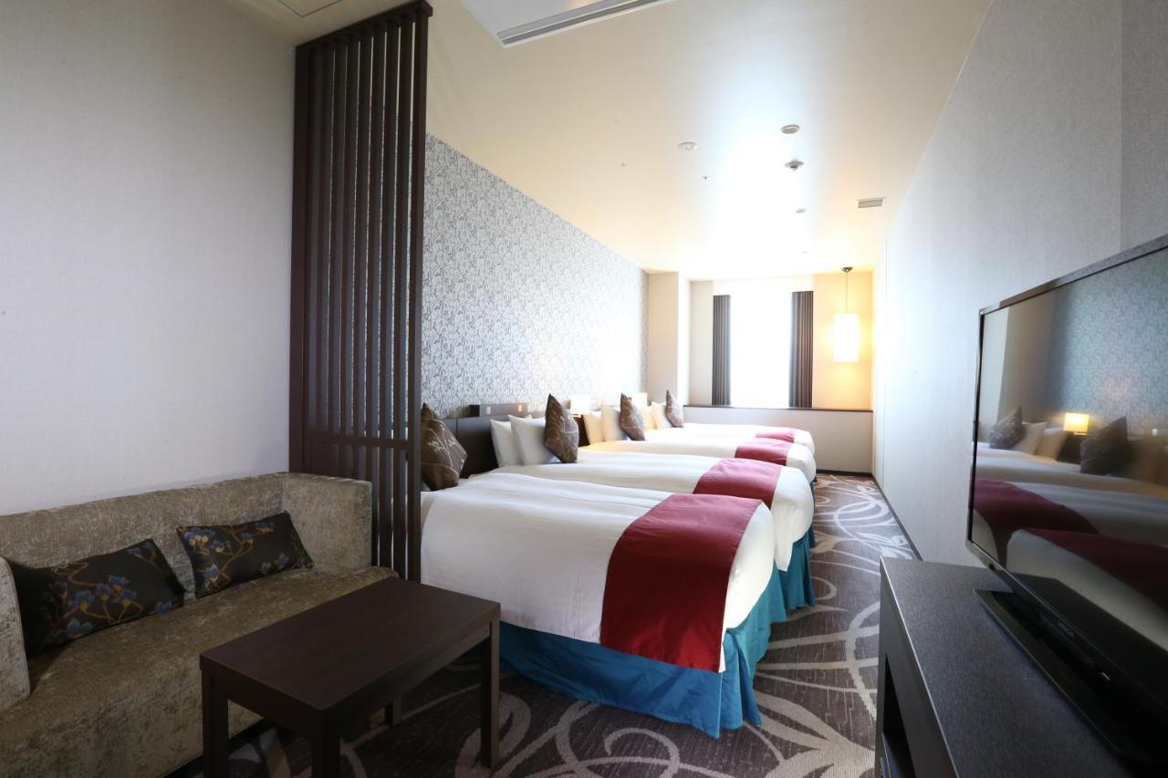 Quintessa Bay 4* Osaka