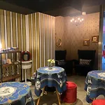 Culti Earl Hotel