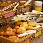 Hotel Livemax Osaka Honmachi