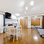 Easy To Visit Kyoto Kobe Nara Osaka, 3 Mins Walk To Dotonbori & Namba