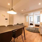 Yeah Room Namba