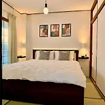 15 To Umeda, Kyobashi. Queen Bed. Pets Allowed