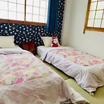 Minatoの宿-西九条駅徒歩3分1棟貸切3部屋usj5分梅田難波天王寺奈良神戸関西空港まで直通
