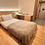 R Hotel Namba