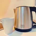 中央区独栋三室2卫一厅小楼供您使用，双地铁，车站徒步6分钟。满足您吃住行游购娱的各项选择