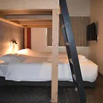Shinsaibashi House