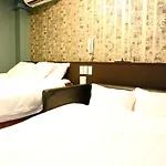 Hotel Neo World
