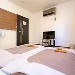 Reina\'S Guest House