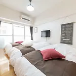 Unhene House