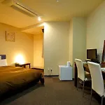 Grampus Inn Osaka