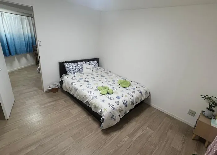 Orange House 802