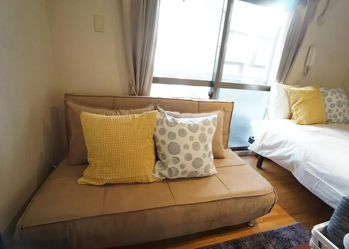 Apartment House Floor Assemble 402