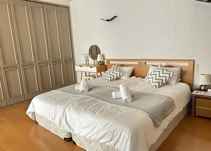 Roomy 4Br Home Sleeps 9／Shinosaka／Large Groups