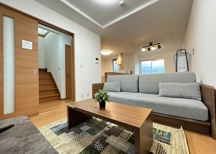 Erapos House Imamiya