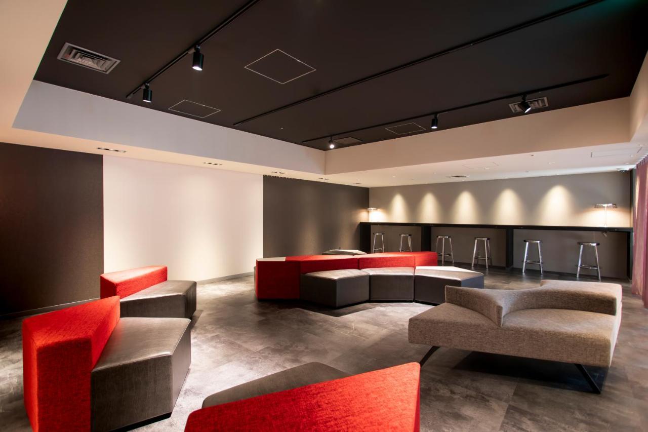 Hotel Cross 4*