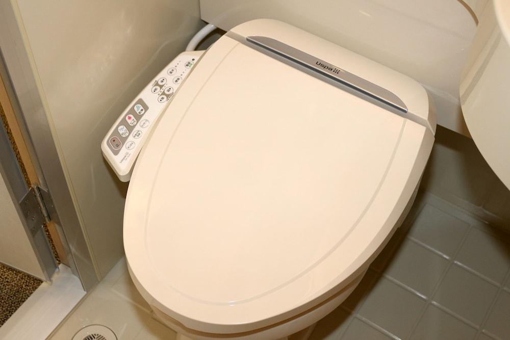 Toyoko Kyobashi Sakuranomiya 3* Osaka