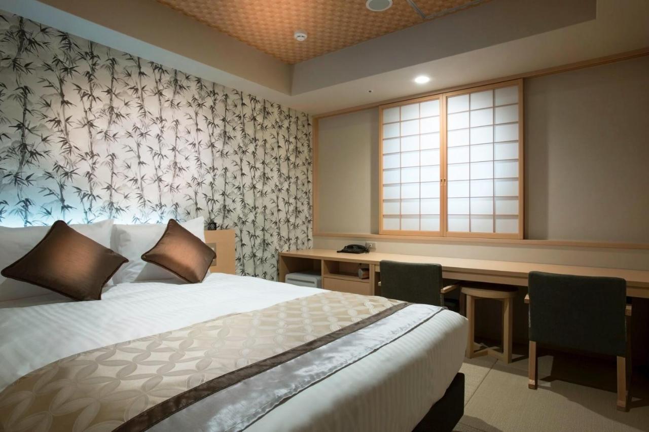 Hot Spring Hinode Nipponbashi Hotel 4*